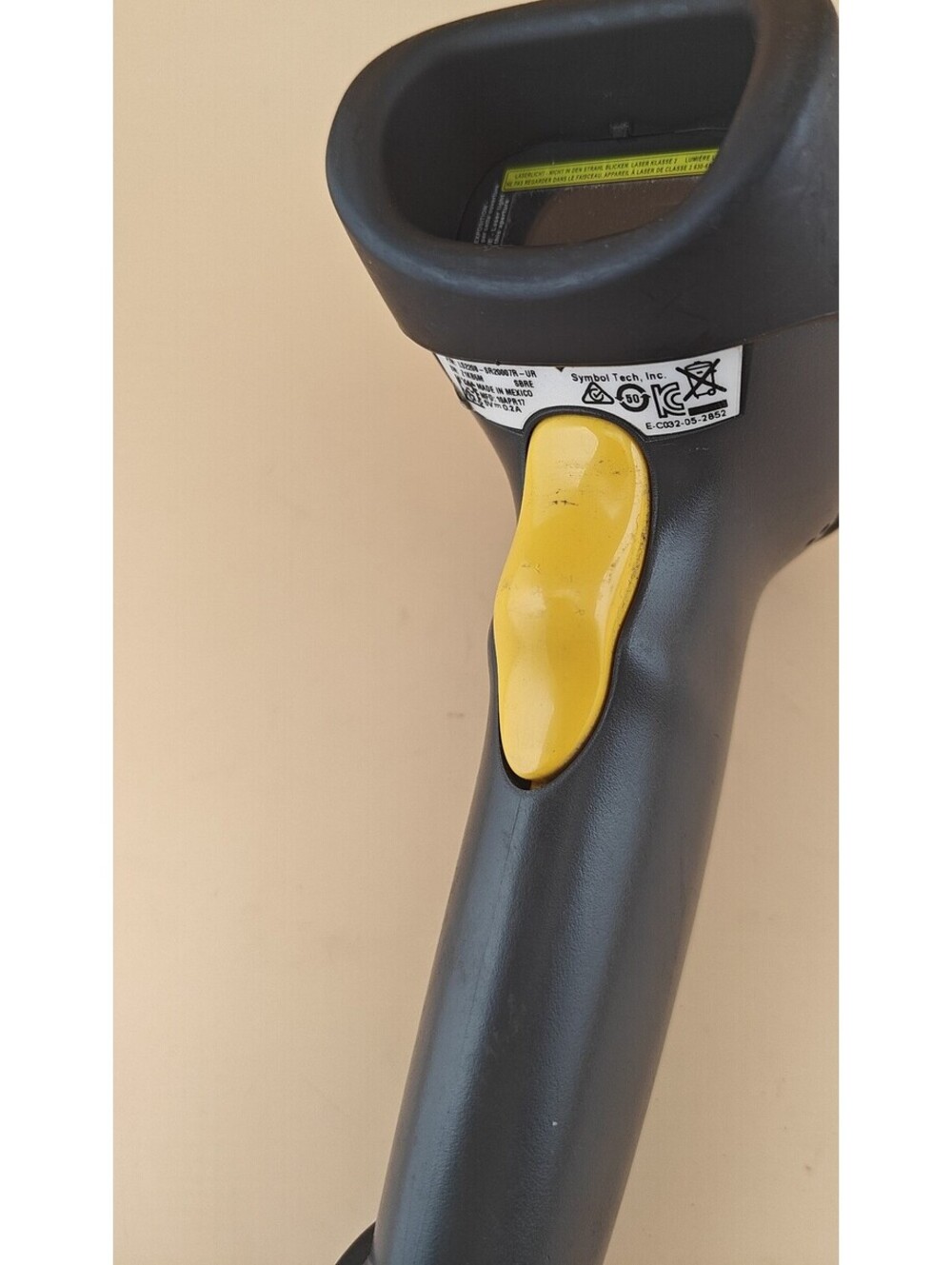 Zebra Symbol LS2208-SR20007R-NA Barcode Scanner With USB Cable - Picture 2 of 4